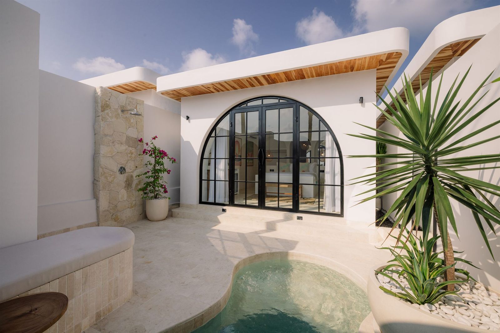 Uluwatu Villas — Suite 1 1