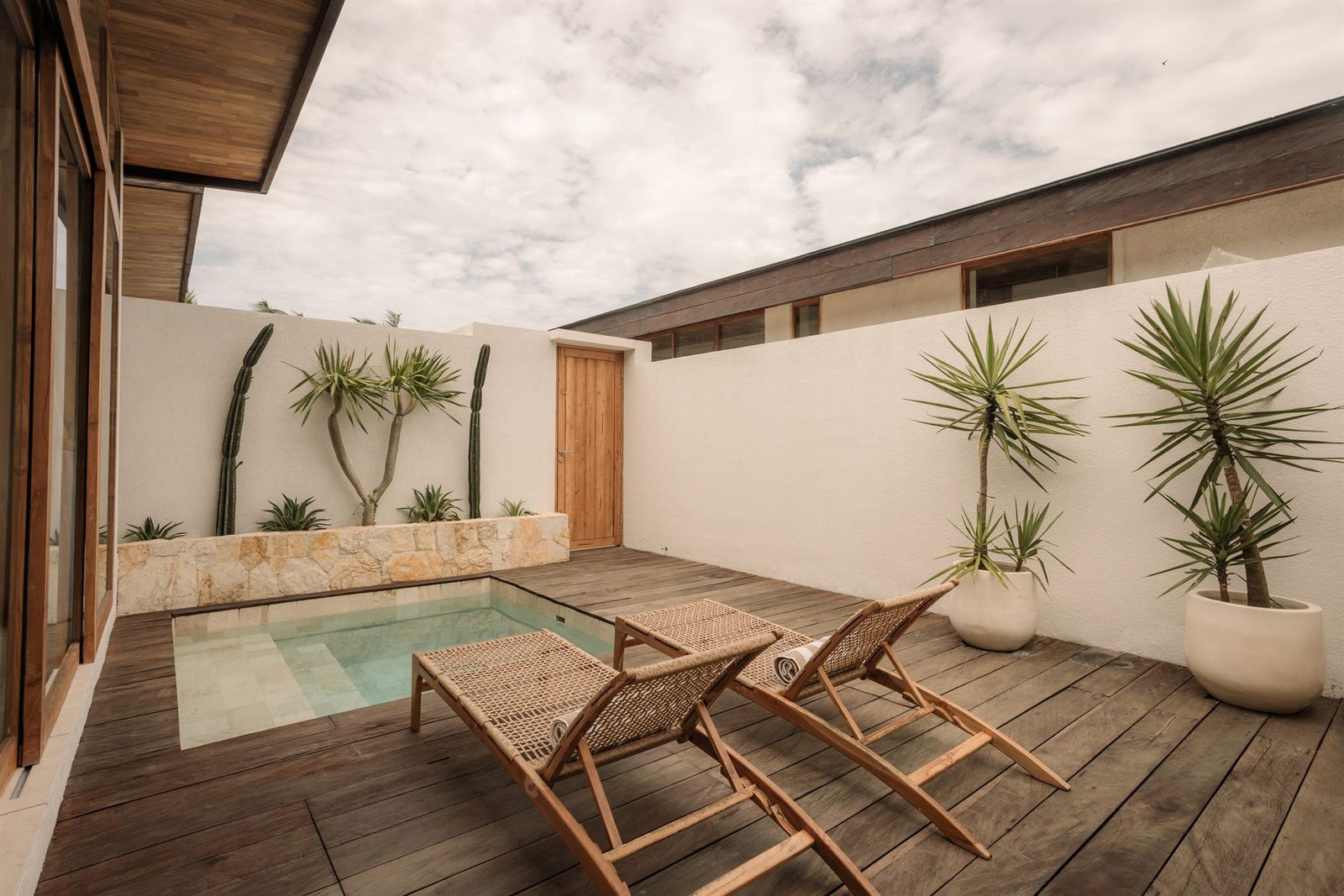 Uluwatu Villas — Nalu 7 4